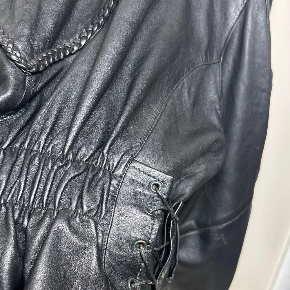 Women's Black Leather Jacket with Braided Detail Sz say 4X more like xl see pics - Picture 6 of 10